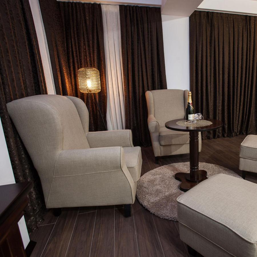Hotel Sky Gewgelija Zewnętrze zdjęcie